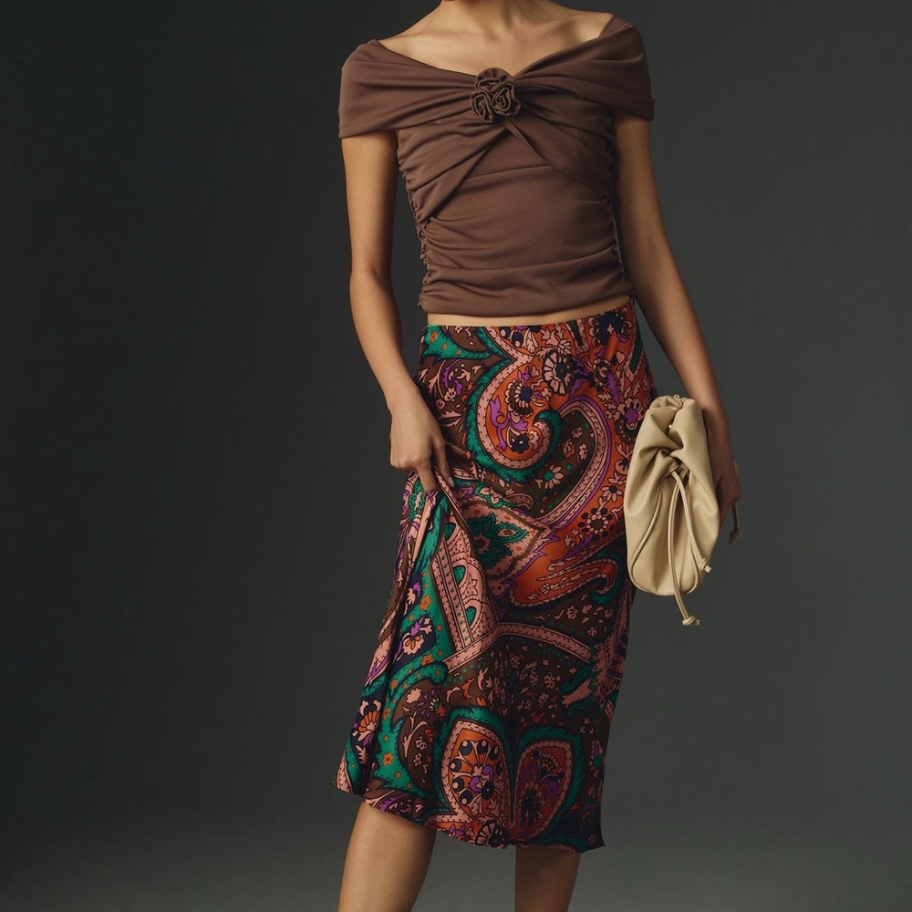 Red and Green Asymmetrical Pencil Midi Skirt